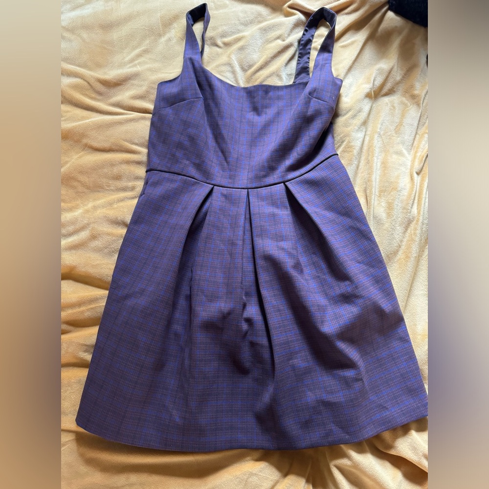 Dress. Worn once. Size 8. Great condition